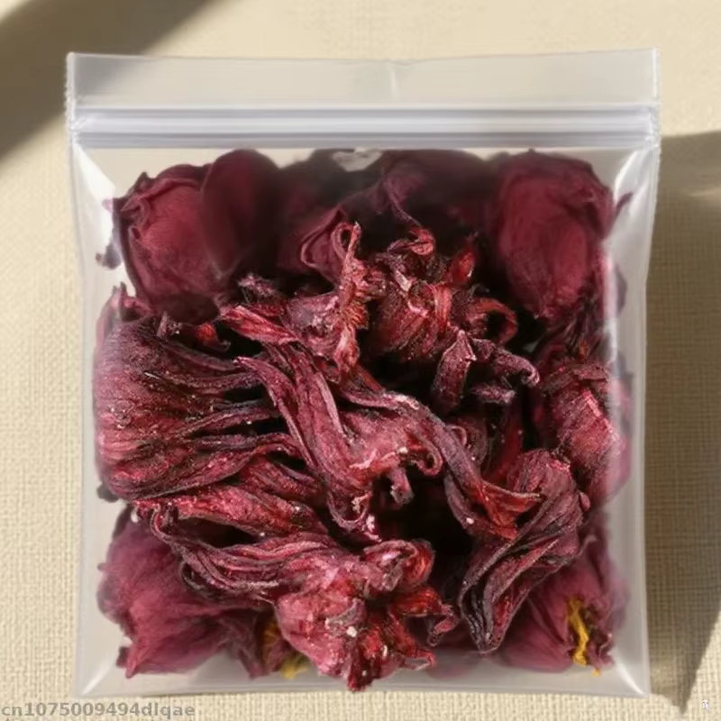 Les fleurs séchées d'aubergine de roses naturelles en vrac de haute qualité sont utilisées pour remplir des oreillers