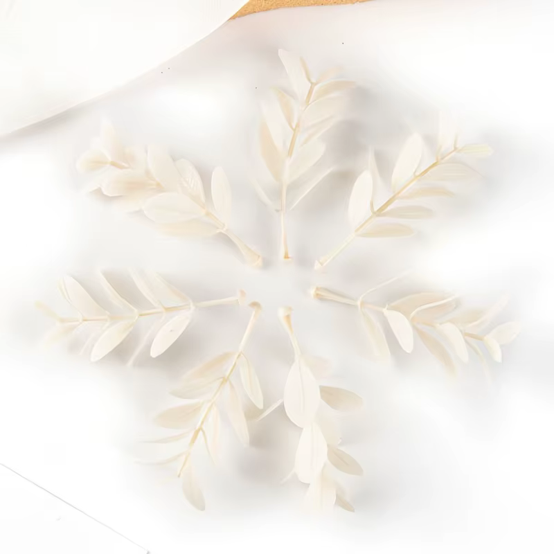 Feuilles d'olivier imulées