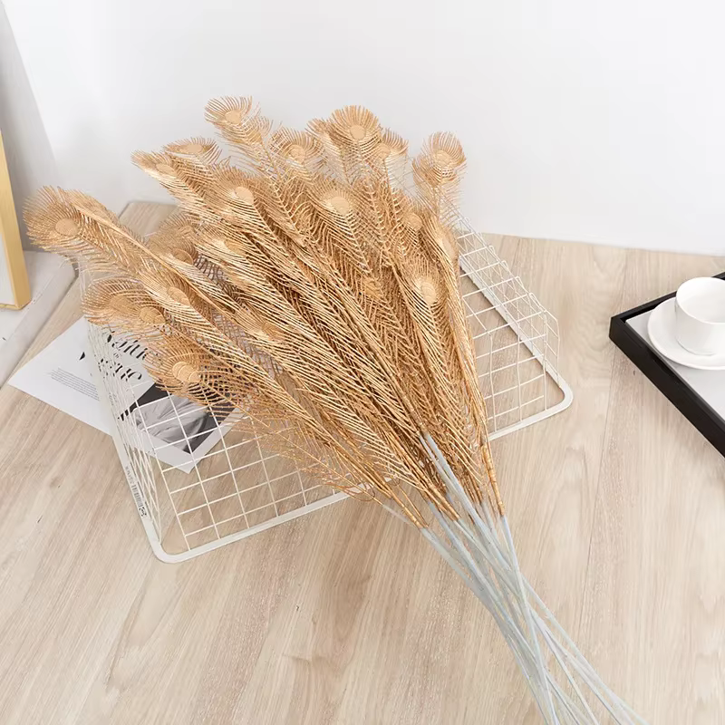 Fleur artificielle d'eucalyptus doré pour la décoration de la maison