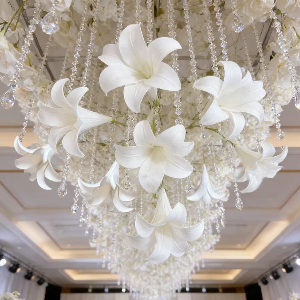 Têtes de fleurs de lys blanches artificielles