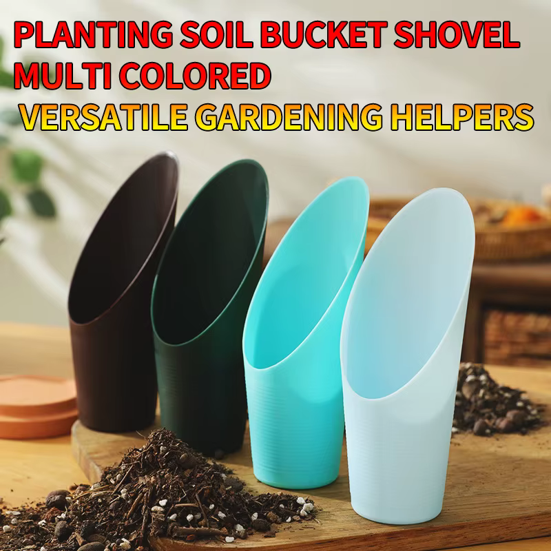 Pelle desserrage du sol pour plantation de fleurs et de légumes