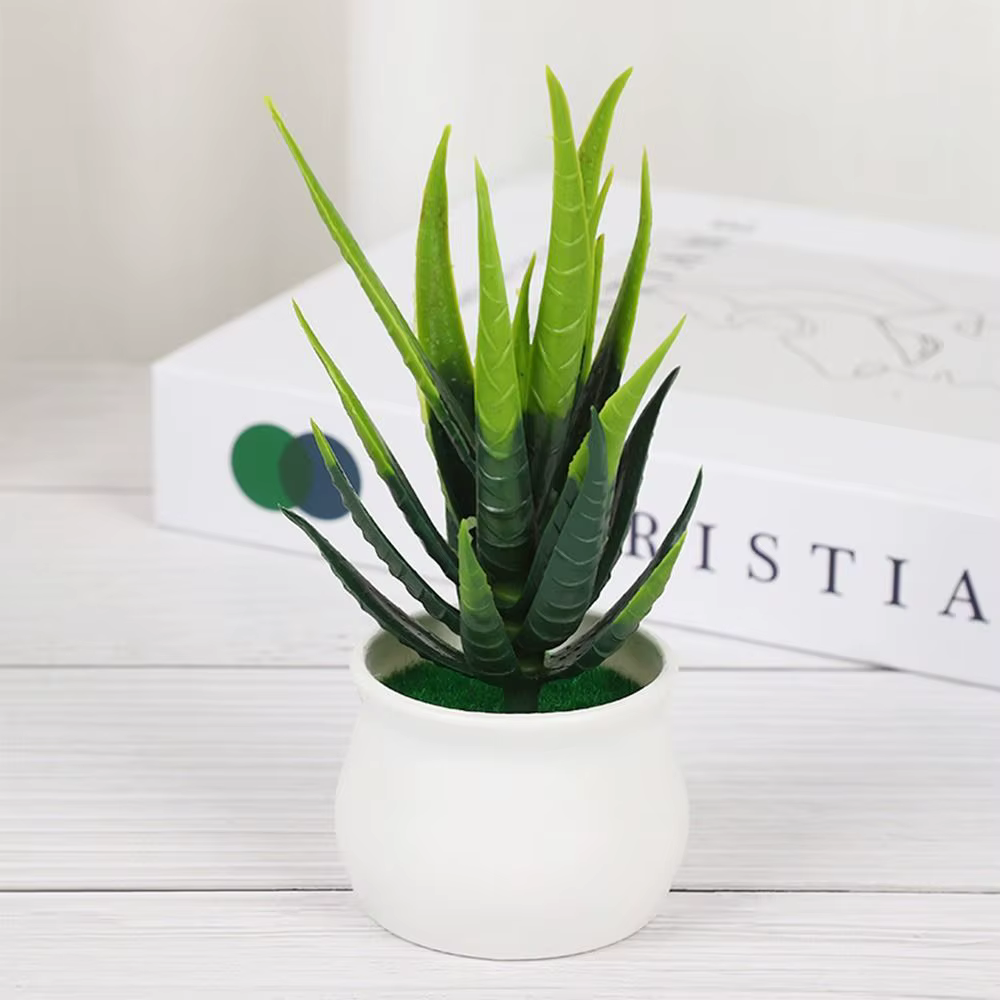 Plantes artificielles vertes bonsaï