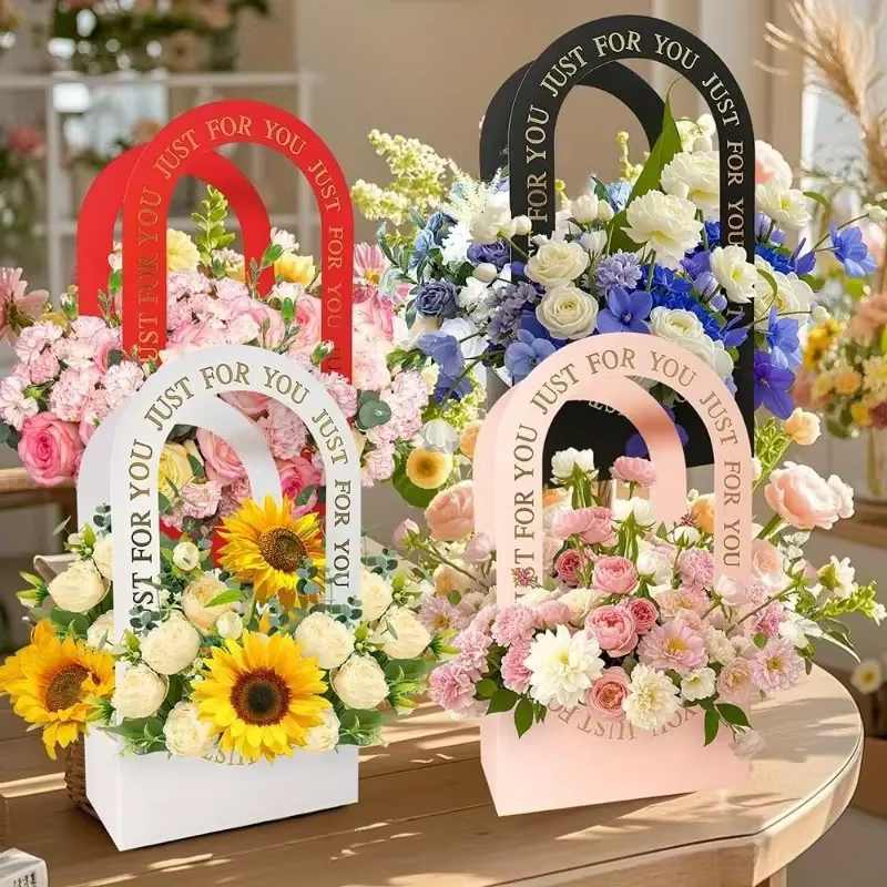 Panier de fleurs à main