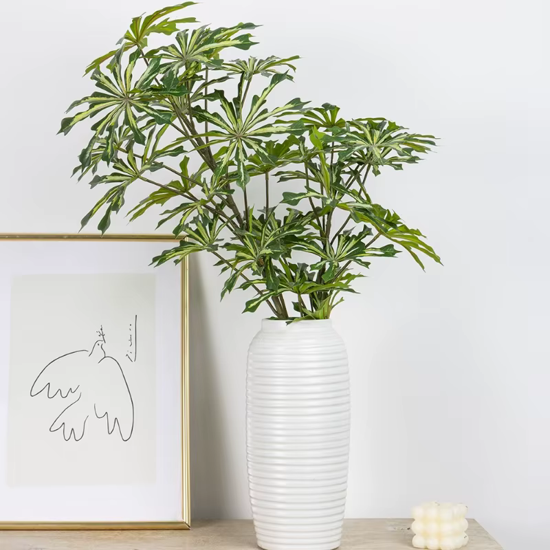 Plantes artificielles de simulation de feuilles de manioc vertes pour jardin
