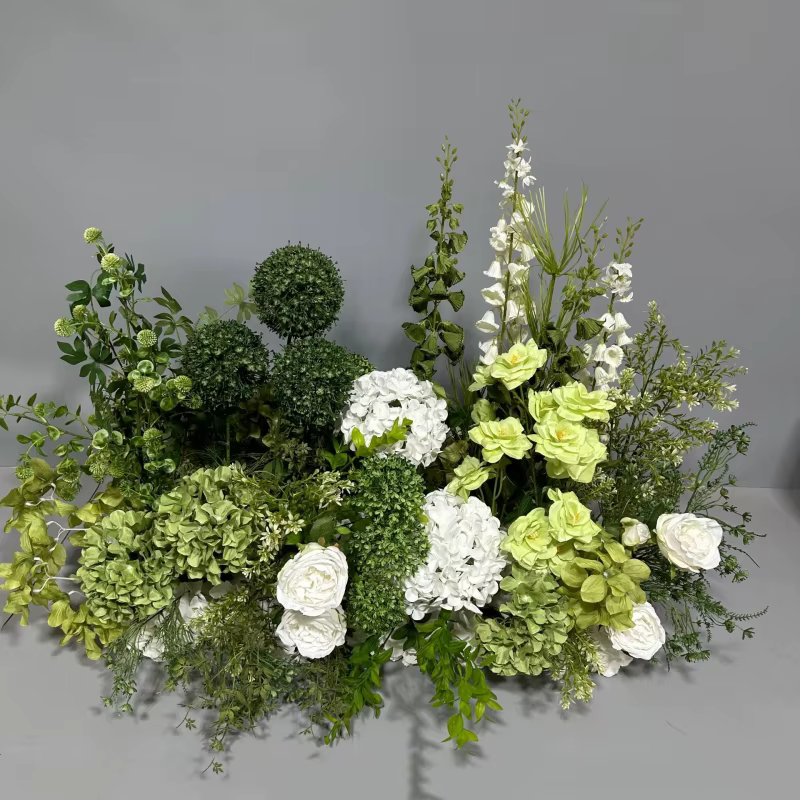 Rangée de fleurs artificielles de luxe 1M