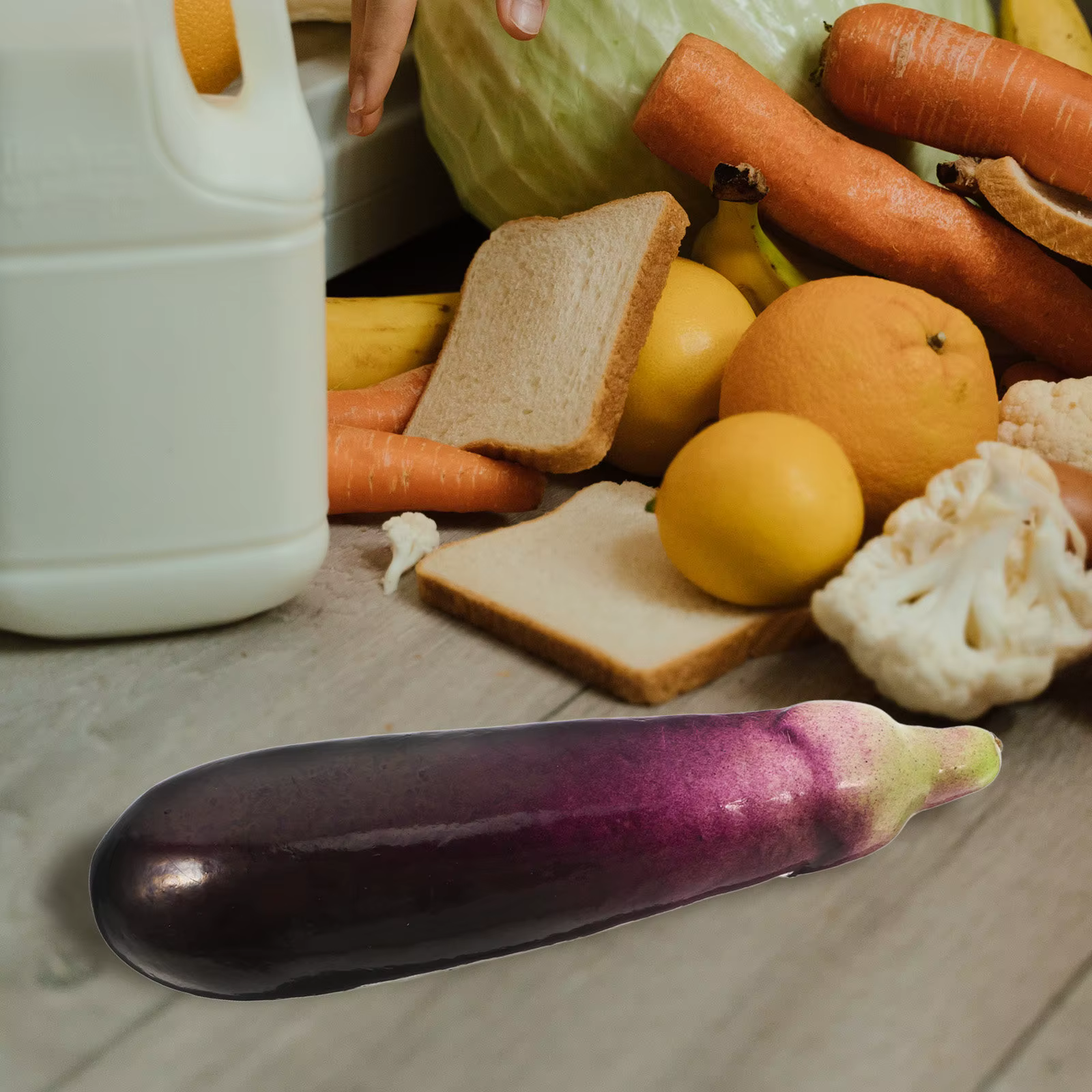 Réplique réaliste d'aubergine de qualité supérieure