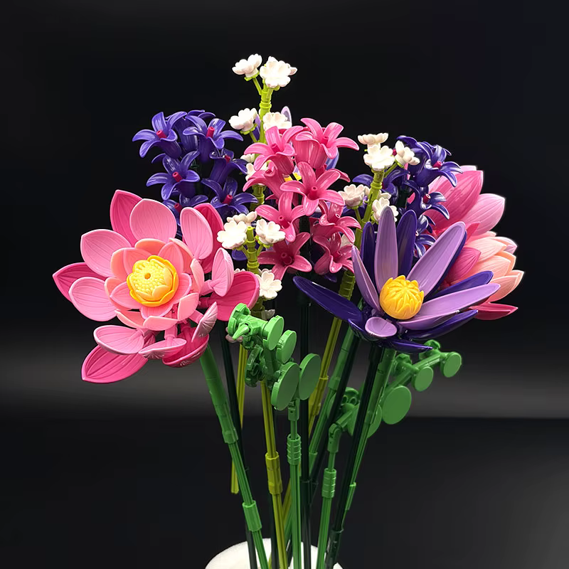 Bouquet de fleurs en blocs de construction Lotus et Jacinthe