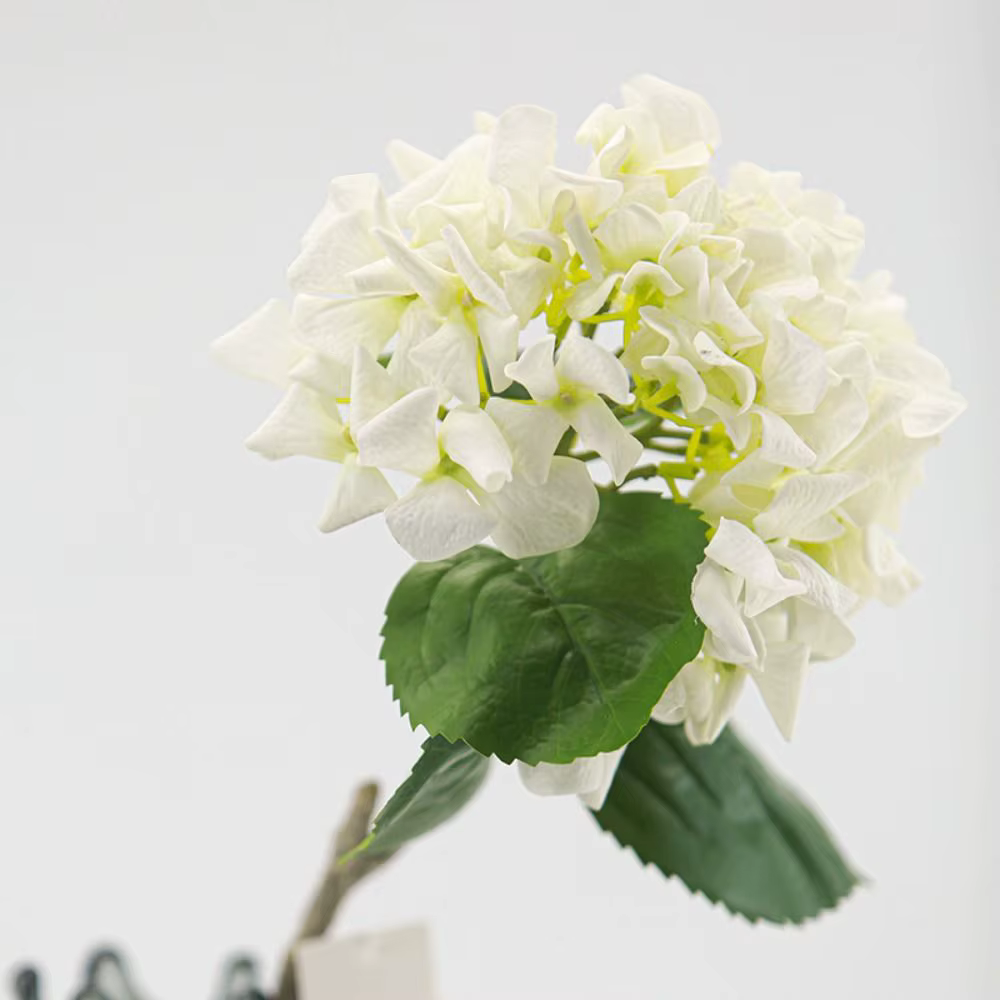 Hydrangeas artificiels hydratants au toucher réel