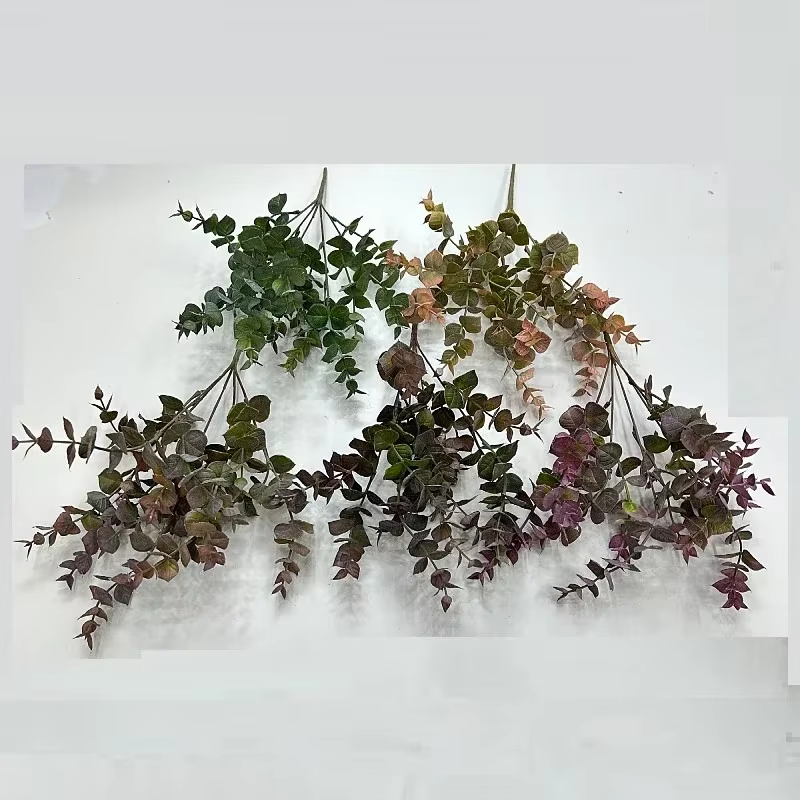 Plantes d'eucalyptus artificielles en plastique