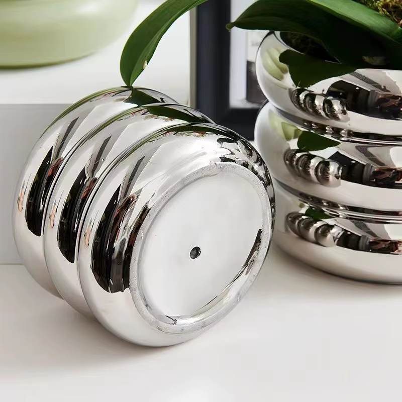 Pot de fleurs en céramique pour bureau