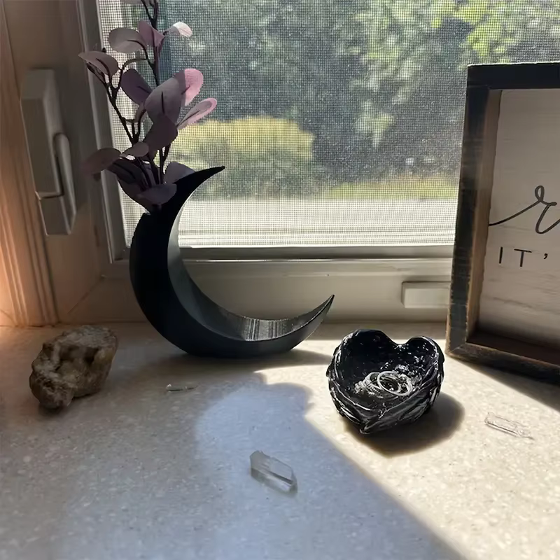 Vase de lune gothique imprimé en 3D