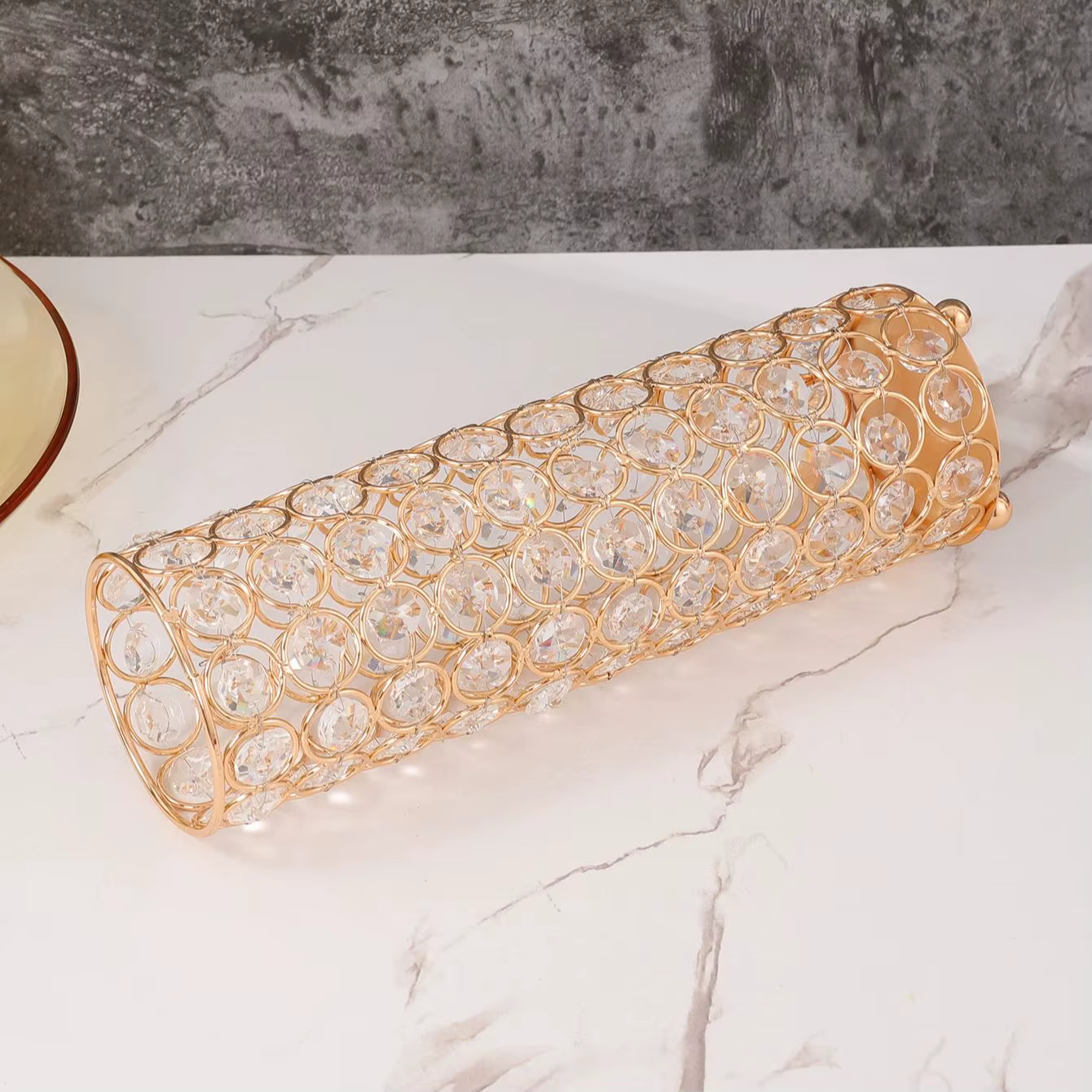 Vase à fleurs en cristal doré