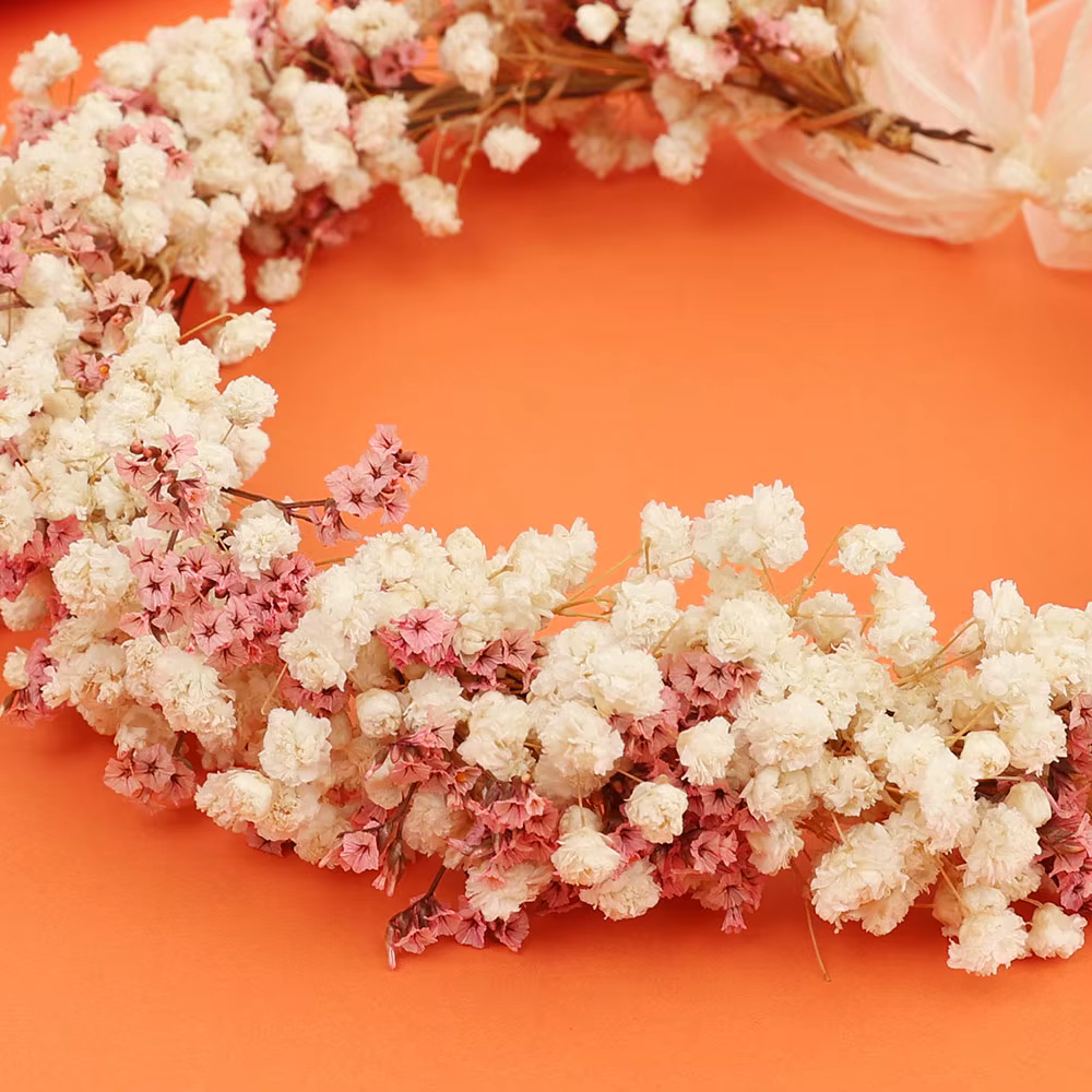Couronne de fleurs séchées à la main