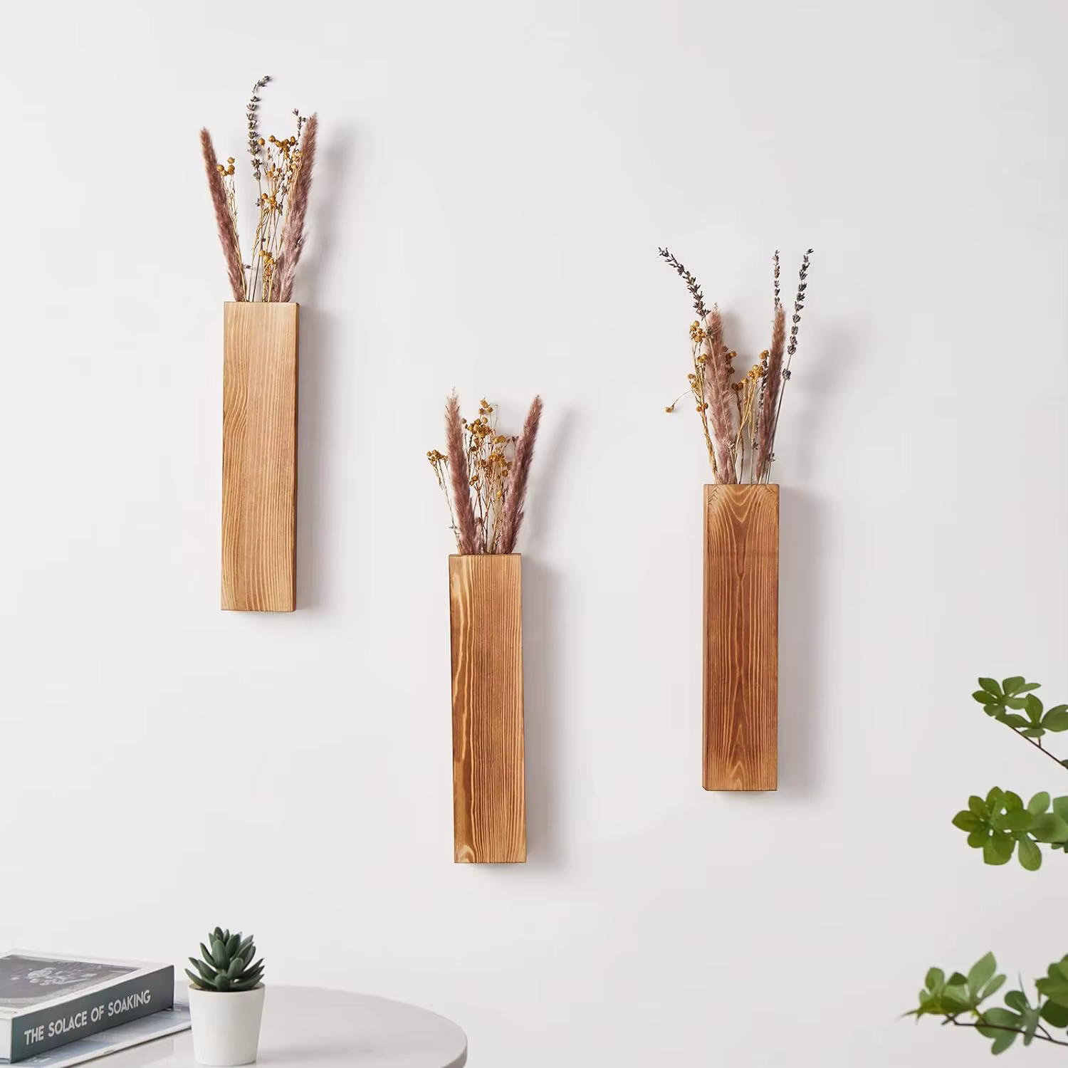 User inière Murale en Bois
