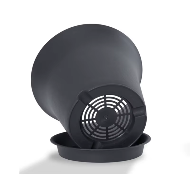 Pots polyvalents noirs taille haute