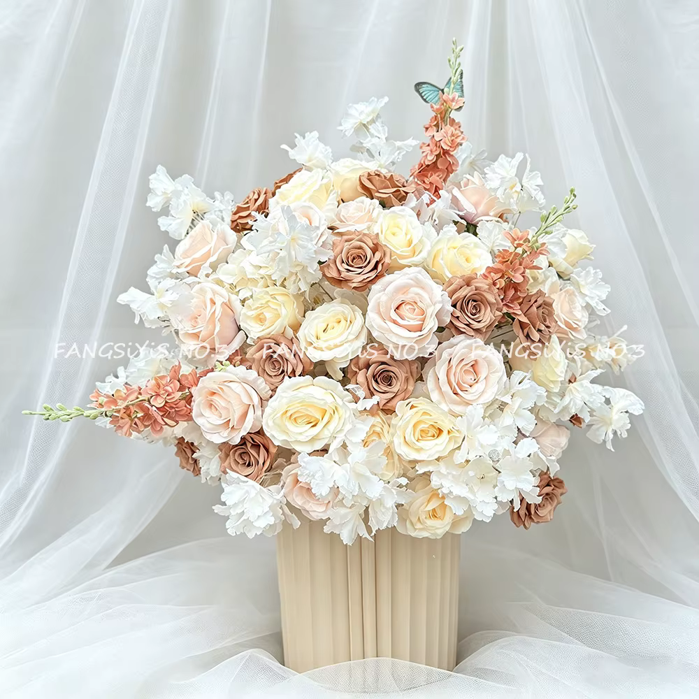 Boule de fleurs artificielles 70 cm (hortensia et rose) pour allée de mariage