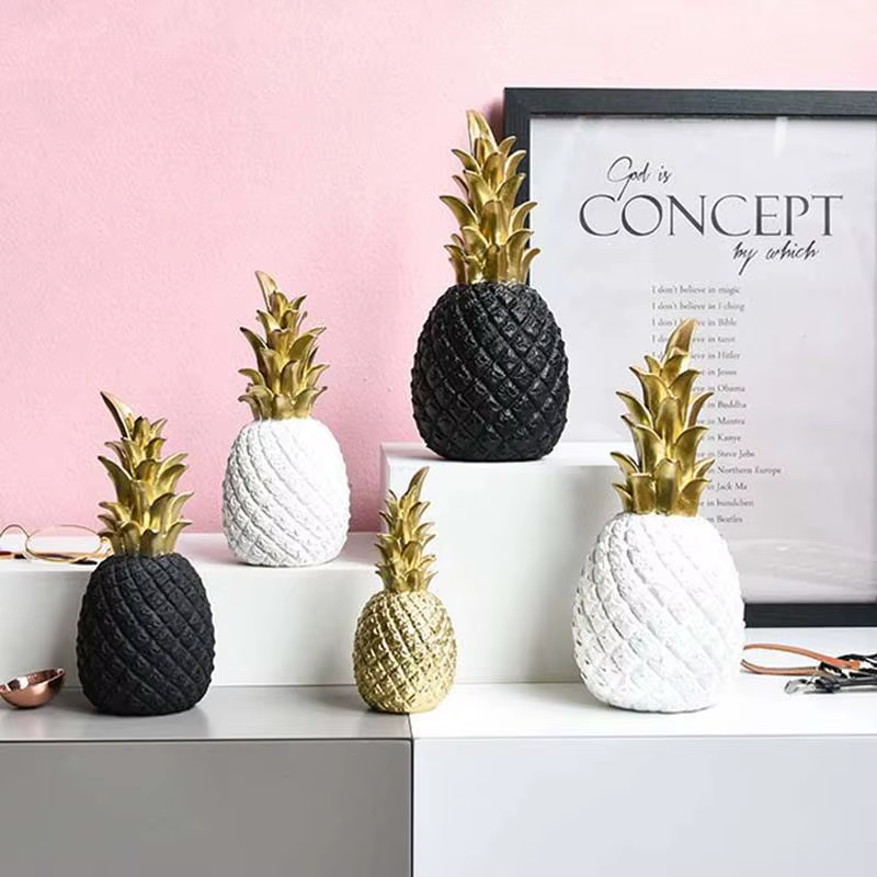 Ananas décoratif en résine blanc/noir/or