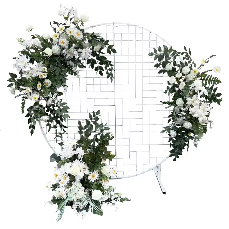 Arrangement floral de mariage en soie
