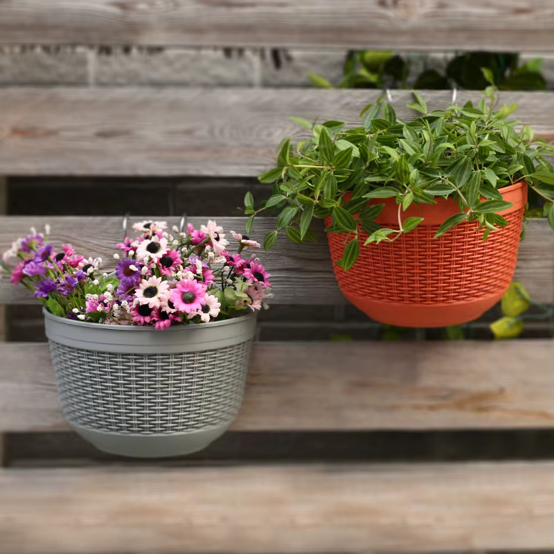 Pot de fleur mural semi-circulaire