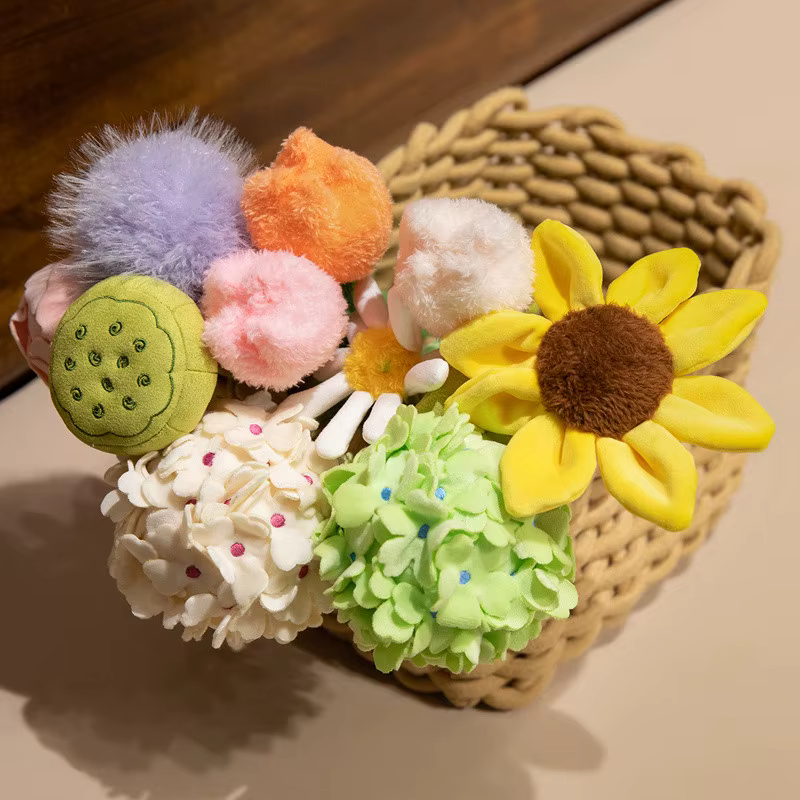 Fleur artificielle en peluche faite à la main