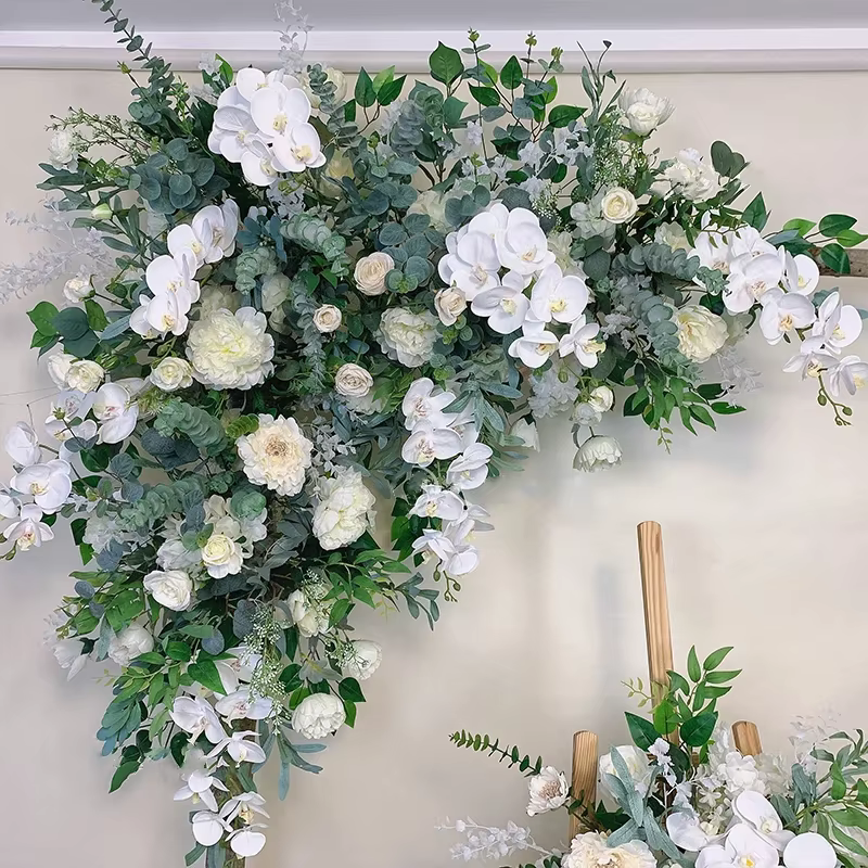 Verdure d'orchidée de rose blanche