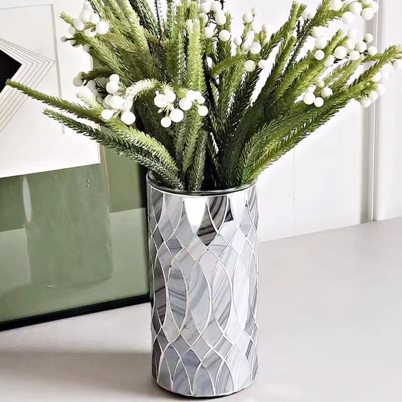 Vase en verre mosaïque droit fait à la main