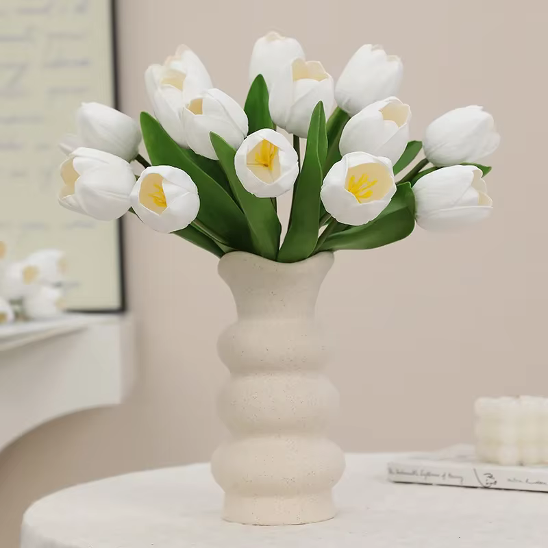 Bouquet de tulipes artificielles jaunes en PU