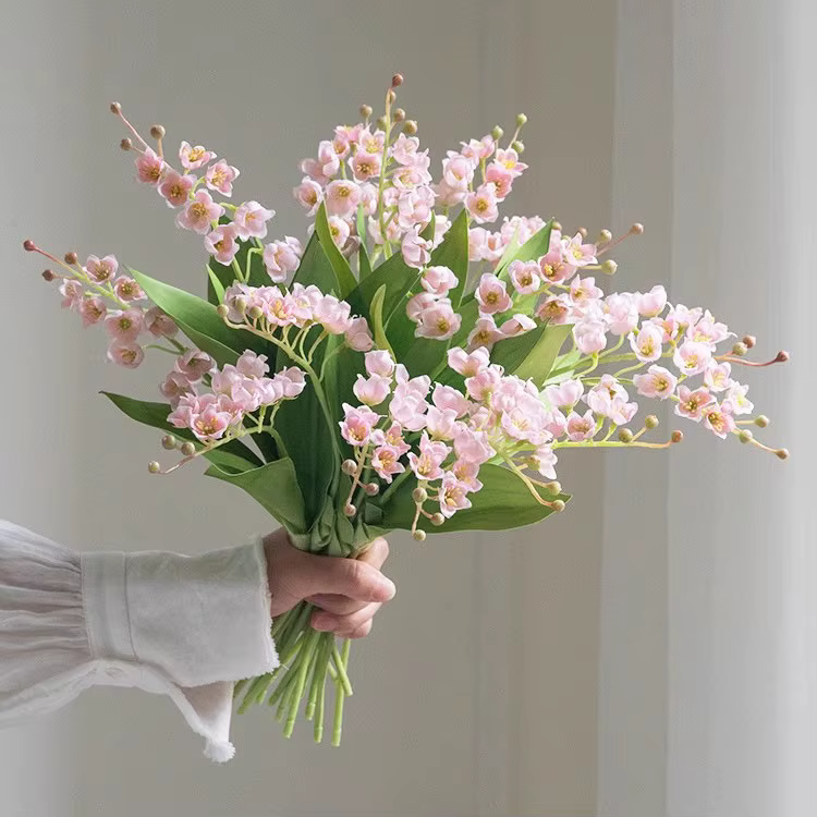 Bouquet de fleurs artificielles en soie de muguet