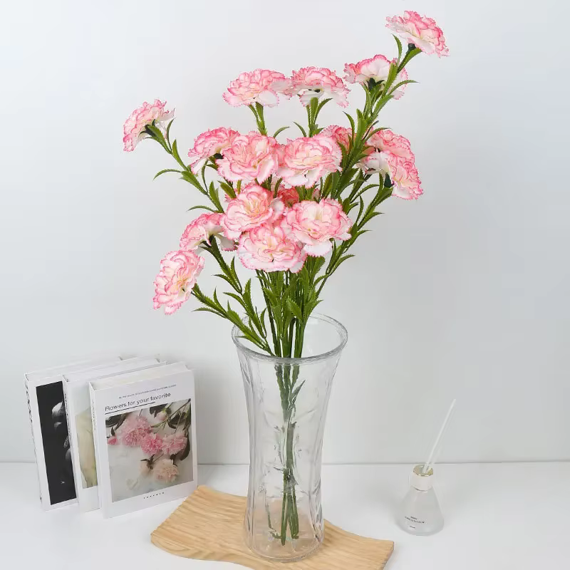 Simulation de fleurs œillets en soie