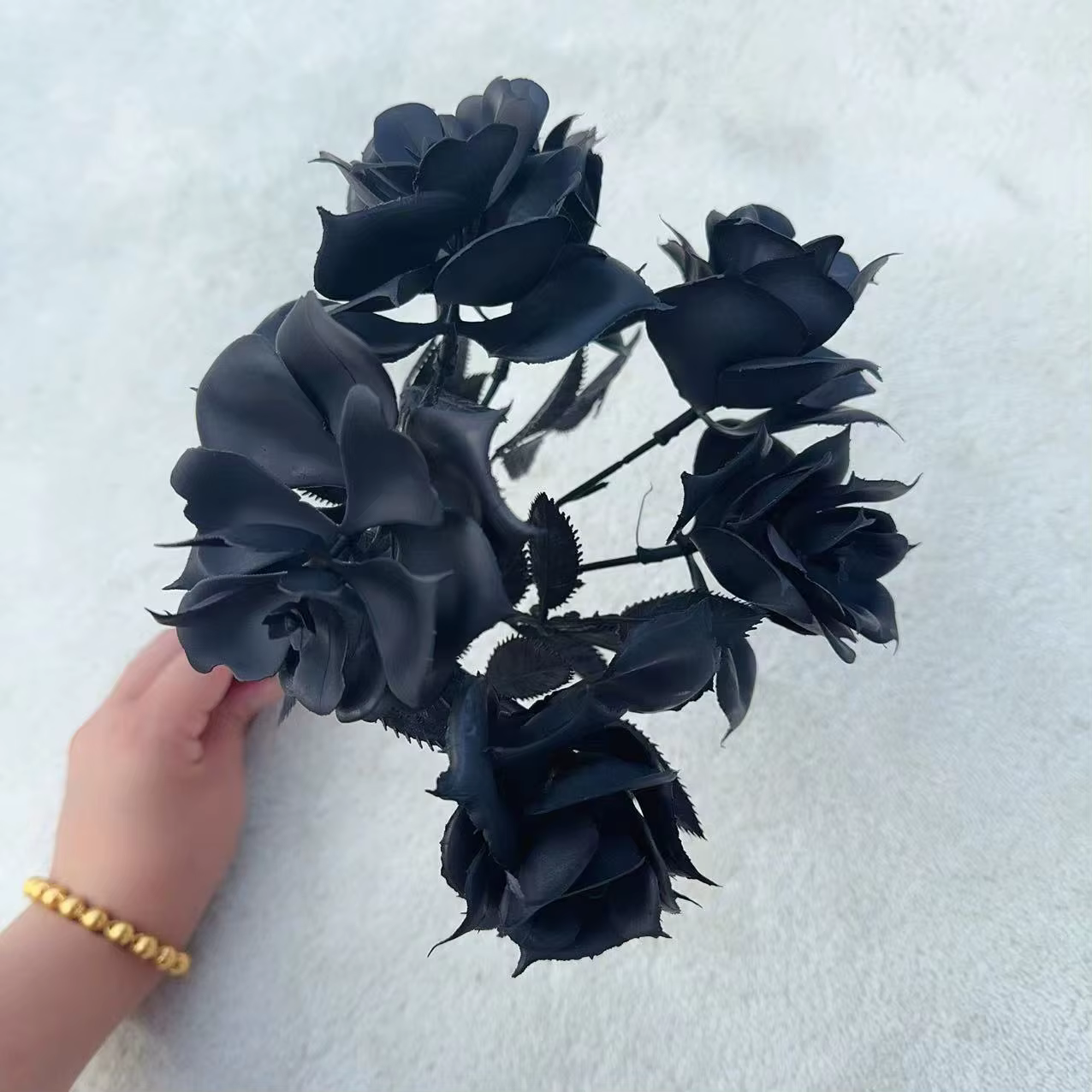 1 pièces noir Halloween fleur artificielle plantes en soie laisser branche bambou Dahlia fête événement Bouquet Floral maison Table Decorayion