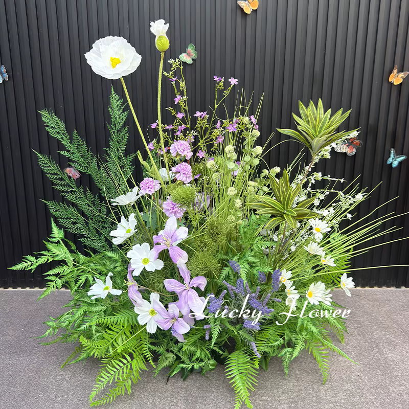 Décoration de mariage style forêt : fleurs artificielles