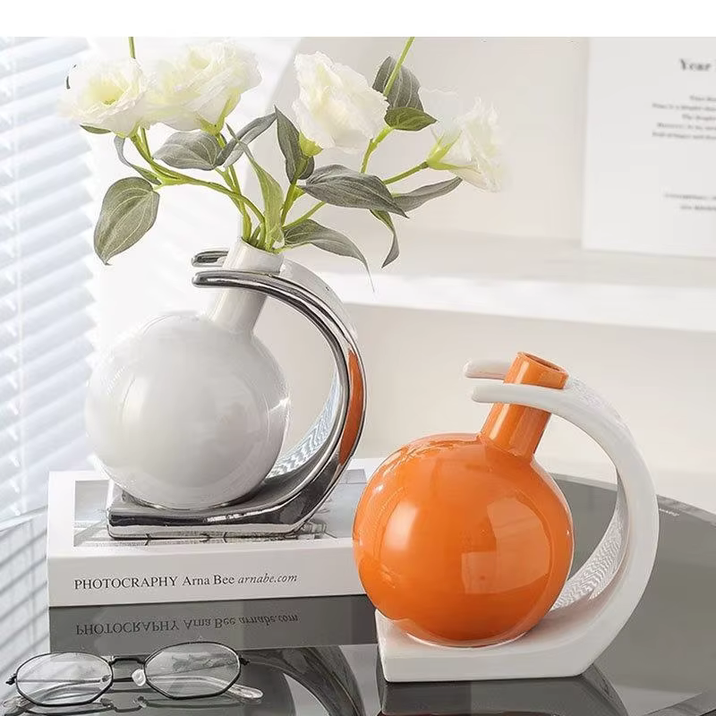Vase en céramique inclinable