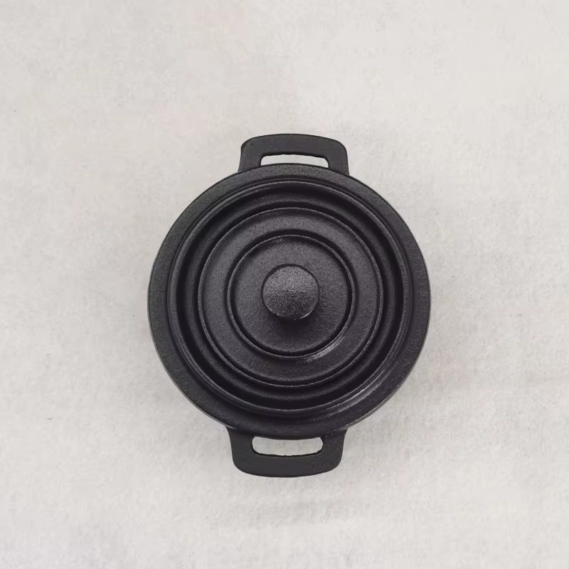 Mini pot en fonte de 10 cm
