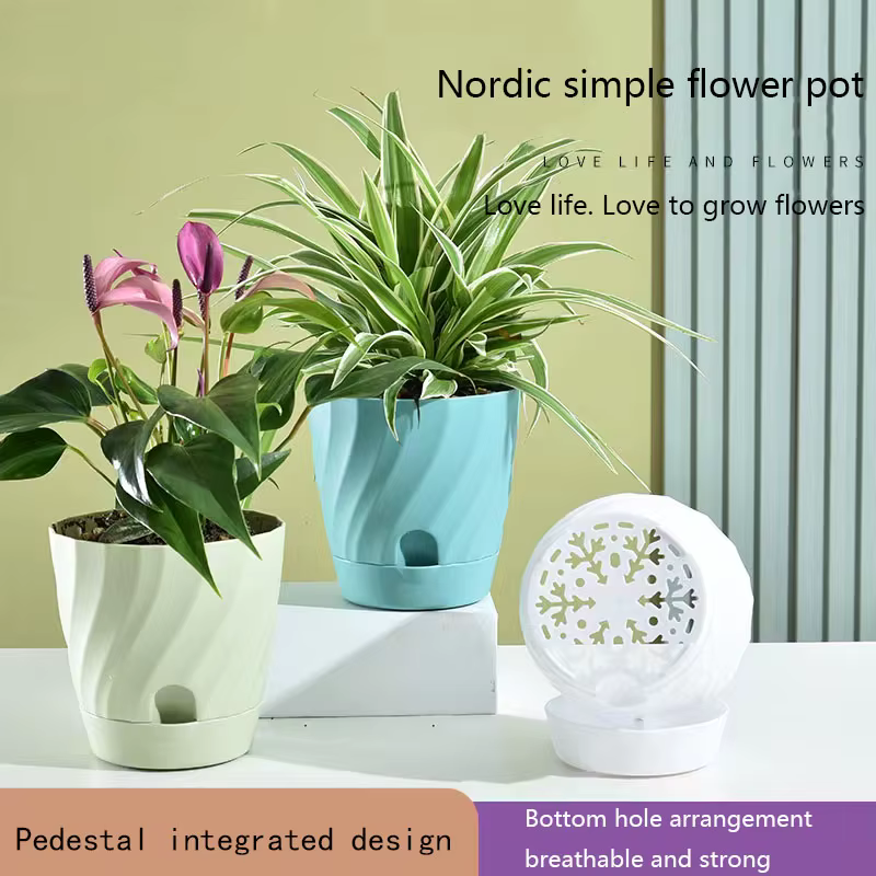 Pots de fleurs en plastique pour balcon