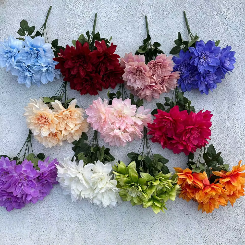Simulation de fleur Dahlia à 7 têtes de grand diamètre
