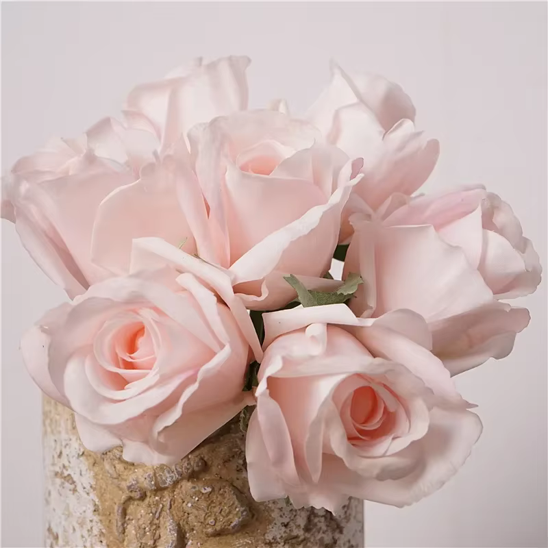 Bouquet de Roses Artificielles Hydratantes au Toucher Réel