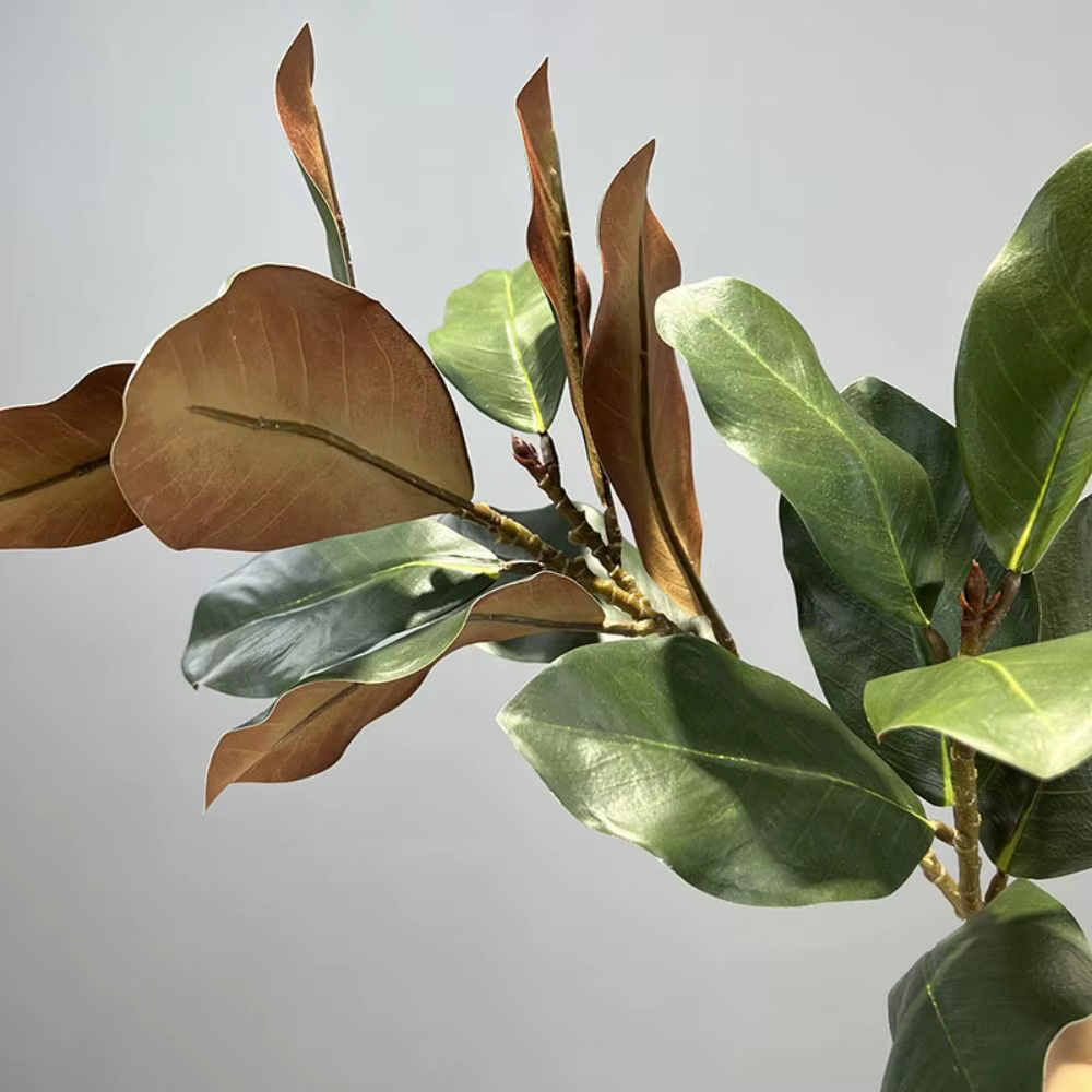 Grande plante artificielle de magnolia