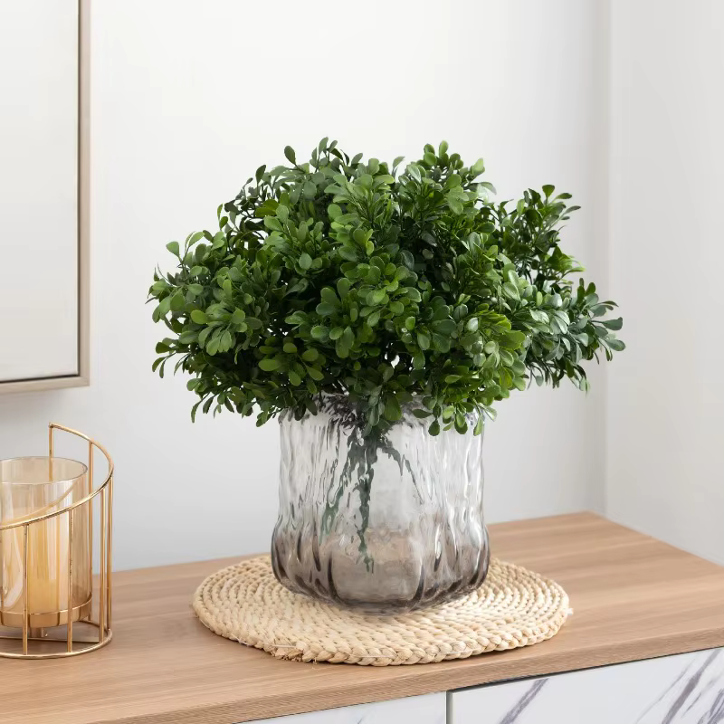 8 pièces de bouquets d'eucalyptus artificiels en plastique