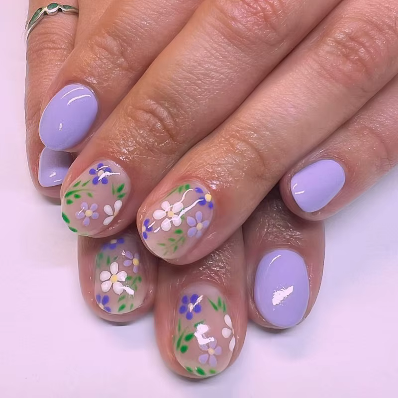 24 faux ongles à presser, motif feuilles vertes et fleurs blanches, courts, carrés ou ronds, en acrylique, à coller