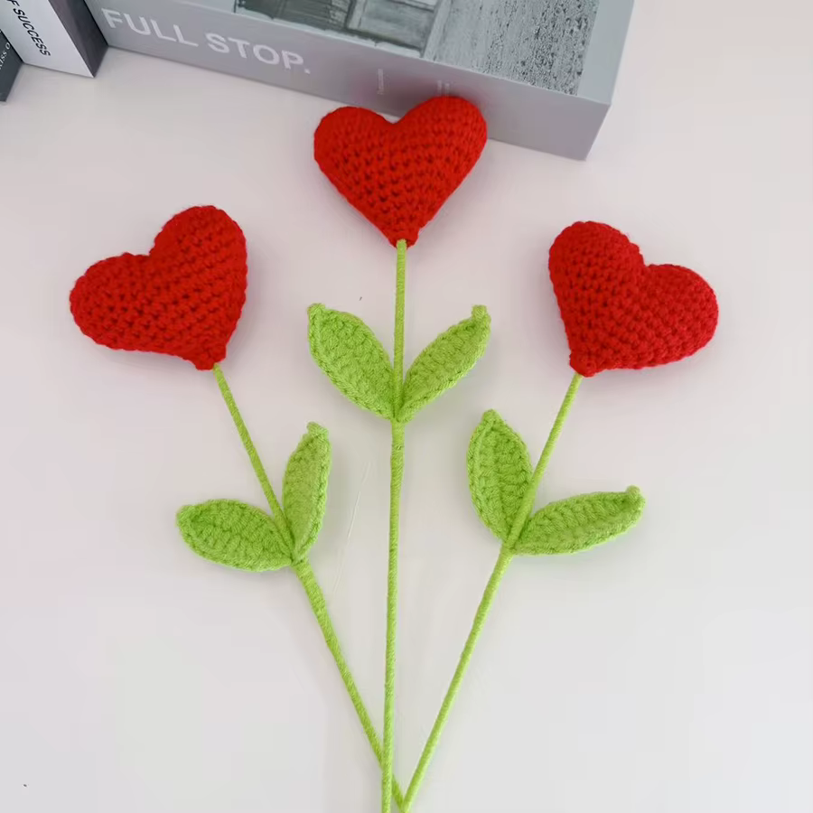 Ensemble de 2 branches de fleurs en forme de cœur rouge