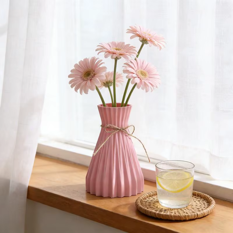 Vase à fleurs plissé en origami