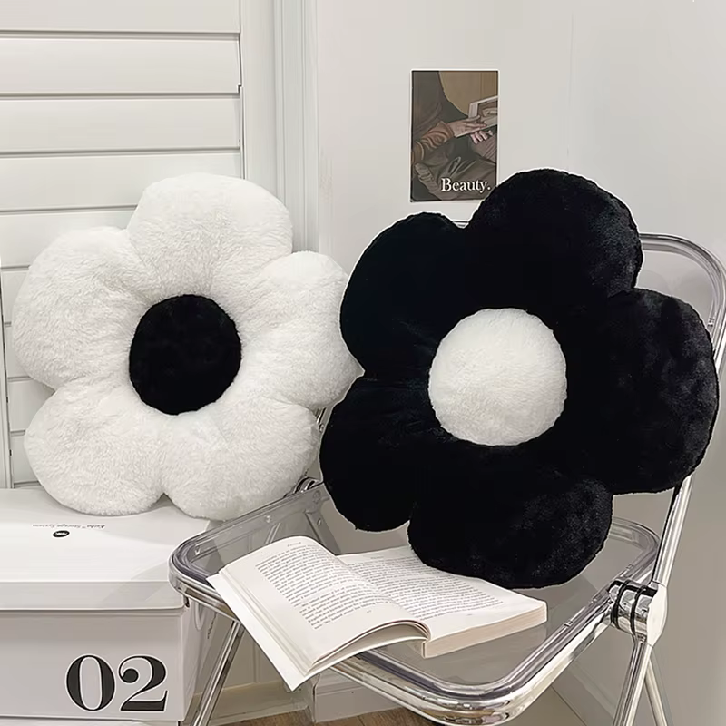 Coussin en forme de fleur, coussins de salle de classe, circulaire, doux, pour sieste, chaise de bureau, noir et blanc, oreiller décoratif pour canapé