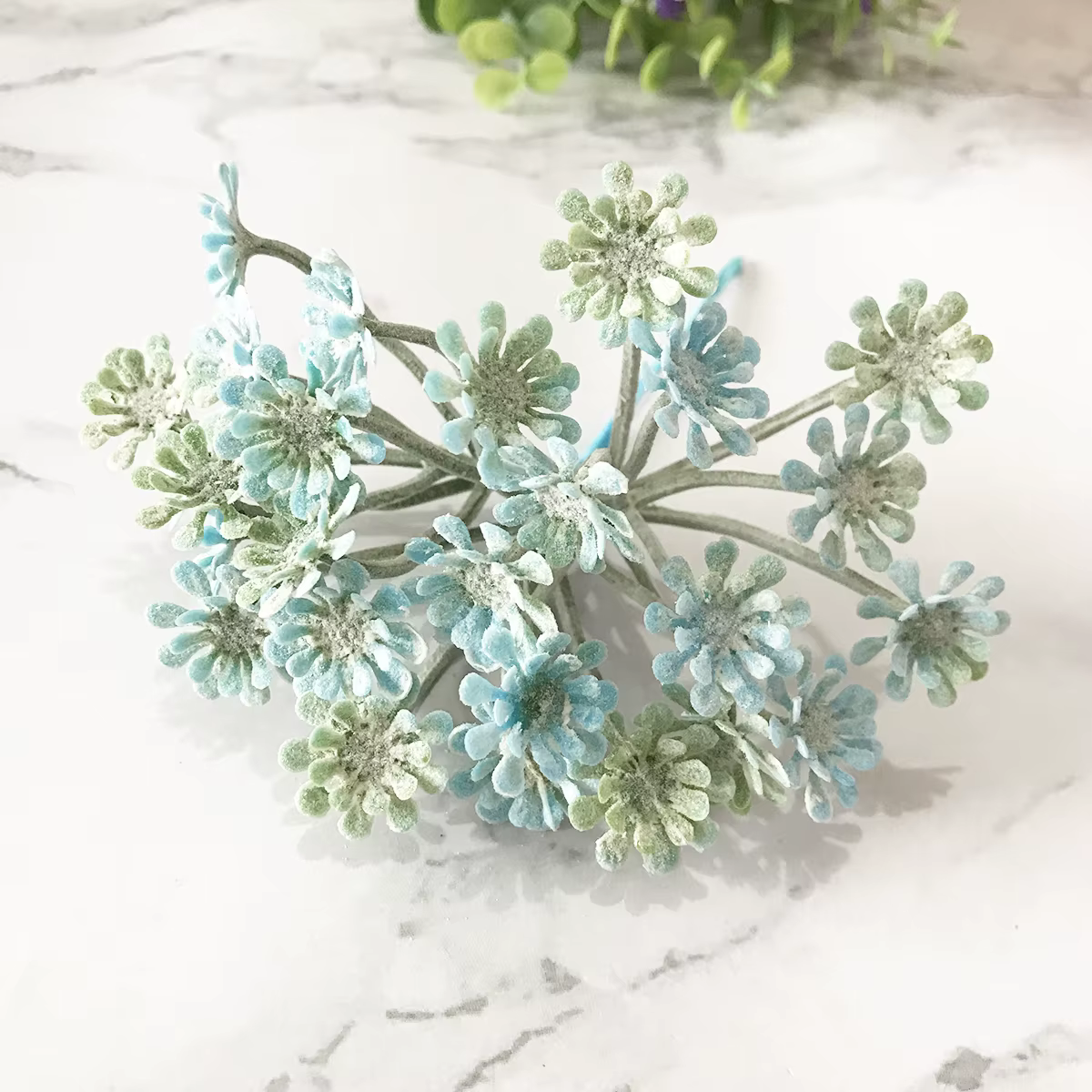 Fleur artificielle de cône de pin