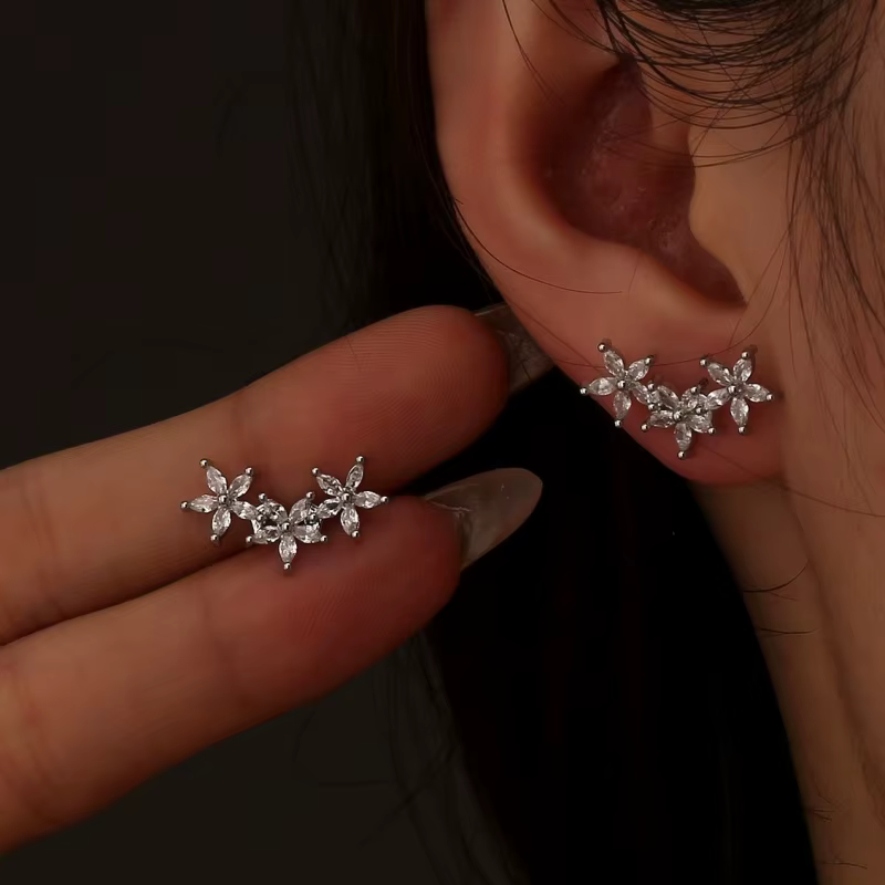 Boucles d'oreilles à fleurs délicates pour femmes, clous d'oreilles, accessoires de fête élégants, usage quotidien, bijoux polyvalents à la mode, livraison directe