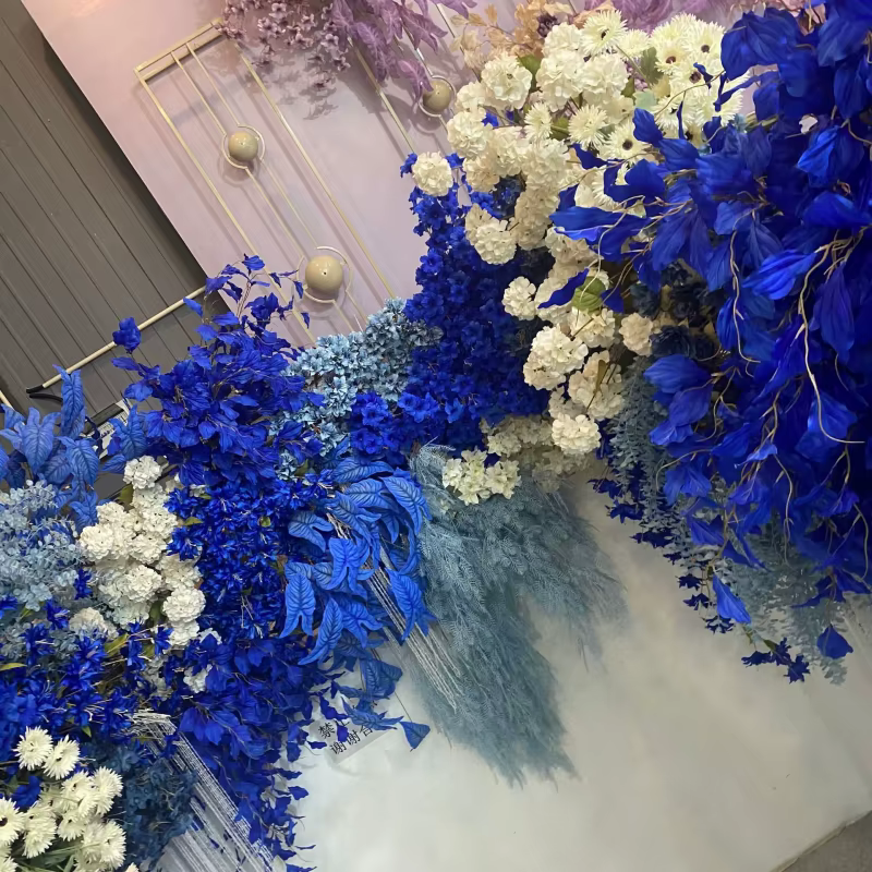 Fleurs de la série bleu royal