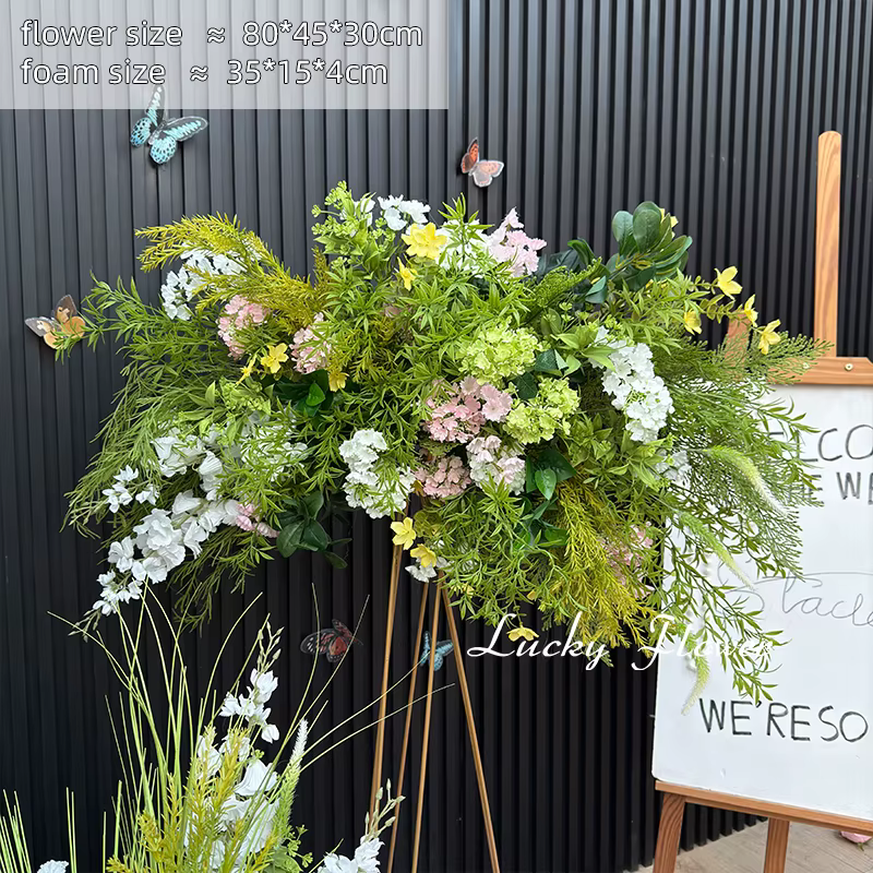 Décoration de mariage style forêt : fleurs artificielles