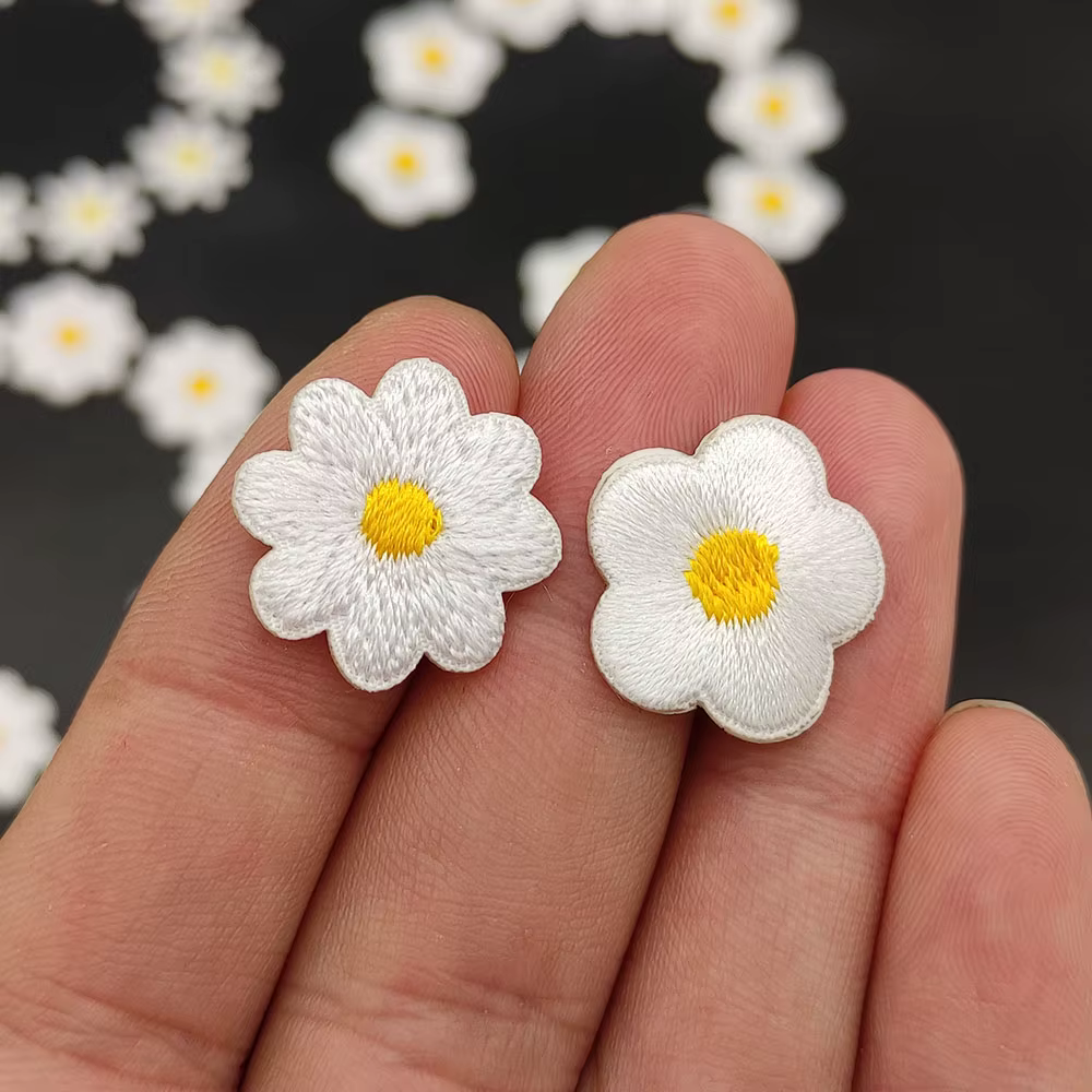 Lot de 10 Pièces de Patchs Brodés Détruire, Fleurs, Fer à Repasser