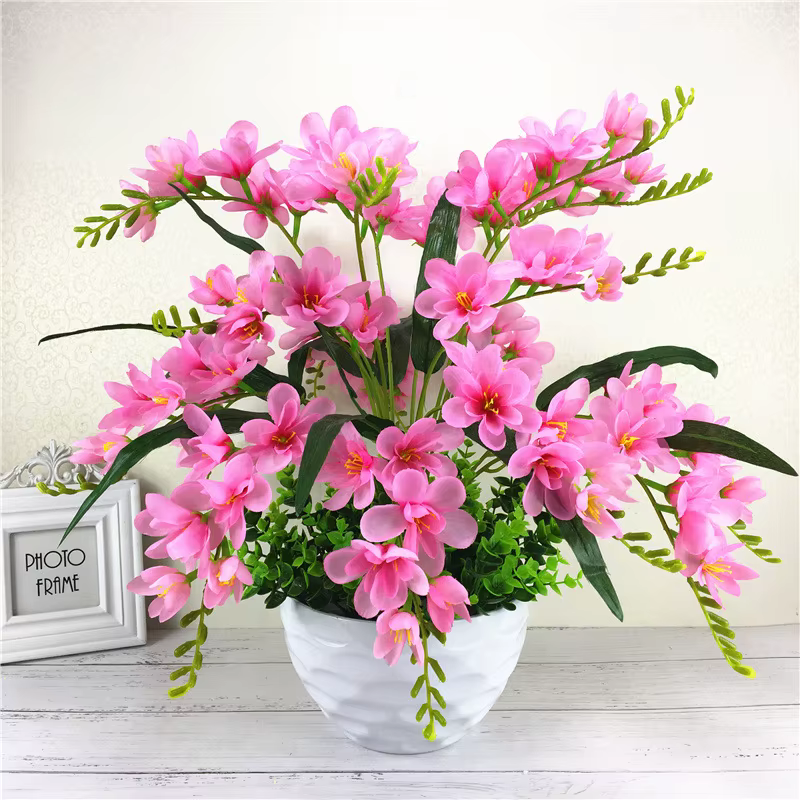 Fleurs de Freesia artificielles à 9 fourchettes
