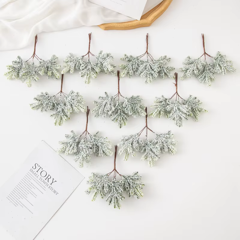 Plantes artificielles dorées