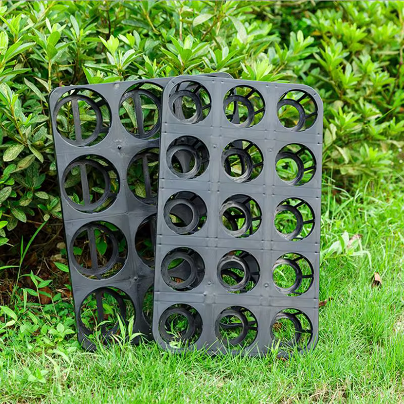 Pot de fleurs rond en plastique